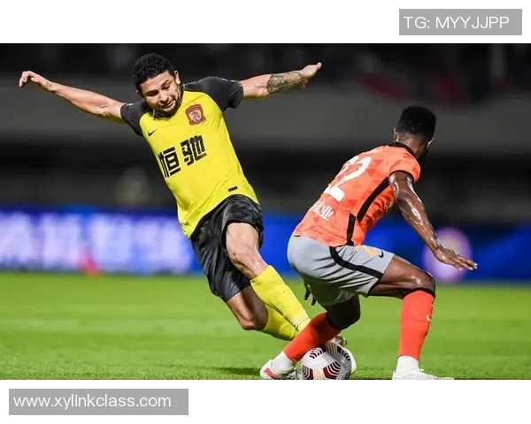 深圳篮球队以58分稳居杯赛积分榜首位争夺冠军形势乐观