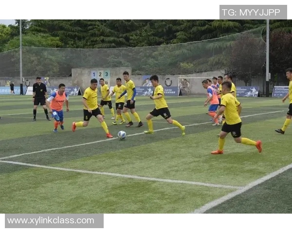 赛后复盘：重庆足球队 vs 西安足球队的团队协作